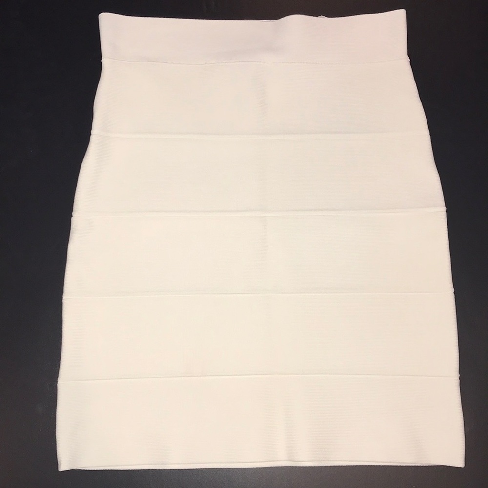 BCBG pencil skirt